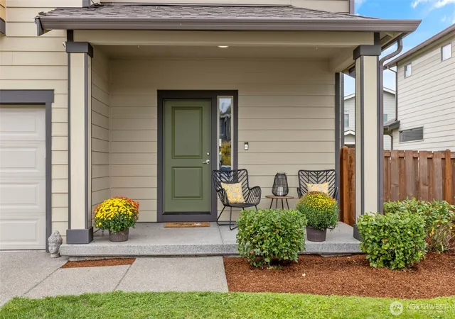 Photo 3 of Single family home for sale at 377 S Sergeant St, Buckley, WA 98321 | MLS# NWM2582390 | Listing updated on 2026-09-28