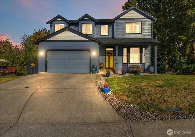 Photo 1 of Single family home for sale at 929 Edinburgh Ct, Kelso, WA 98626 | MLS# NWM2582398 | Listing updated on 2026-09-30