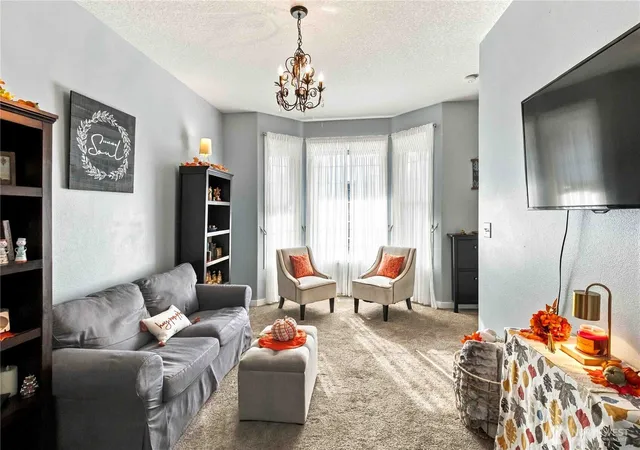 Photo 3 of Single family home for sale at 929 Edinburgh Ct, Kelso, WA 98626 | MLS# NWM2582398 | Listing updated on 2026-09-30