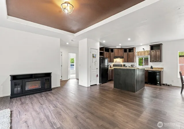 Photo 3 of Sale Pending at 393 Manners Rd, Rochester, WA 98579 | MLS# NWM2582403 | Listing updated on 2026-09-21