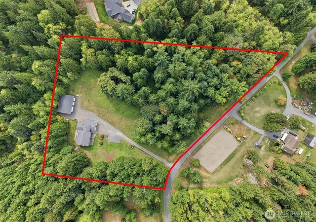 Photo 3 of Single family home for sale at 2809 132nd Avenue Se, Snohomish, WA 98290 | MLS# NWM2582417 | Listing updated on 2026-09-24