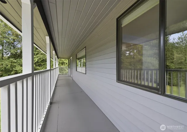 Photo 4 of Single family home for sale at 2809 132nd Avenue SE, Snohomish, WA 98290 | MLS# NWM2582417 | Listing updated on 2026-09-24