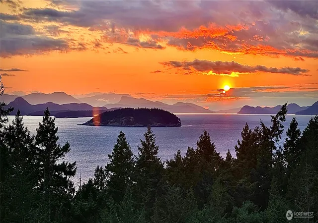 Photo 3 of Single family home for sale at 154 Walker, Deer Harbor, WA 98243 | MLS# NWM2582422 | Listing updated on 2026-09-21