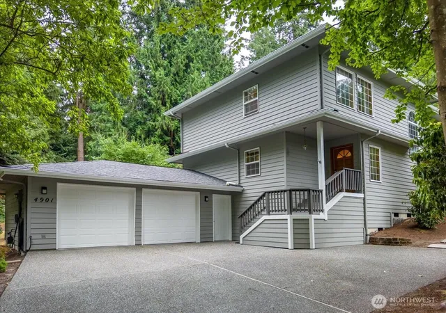 Photo 1 of Single family home for sale at 4901 Fowler Ave, Everett, WA 98203 | MLS# NWM2582432 | Listing updated on 2026-09-30
