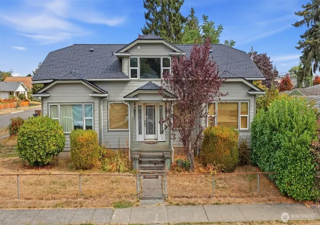 Photo 1 of Single family home for sale at 5101 S Park Ave, Tacoma, WA 98408 | MLS# NWM2582433 | Listing updated on 2026-09-25