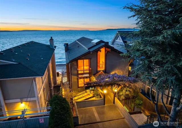 Photo 2 of Single family home for sale at 3103 Alki Ave Sw, Seattle, WA 98116 | MLS# NWM2582434 | Listing updated on 2026-09-25