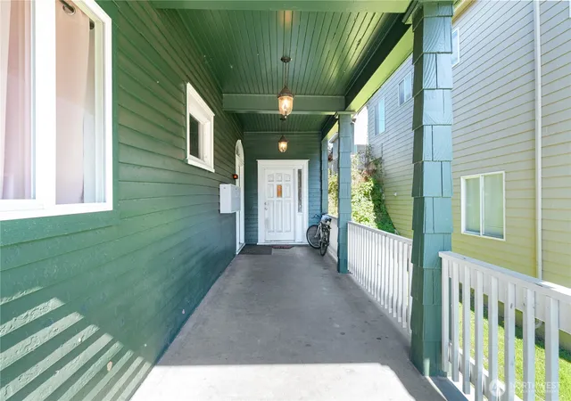 Photo 2 of Multi family home for sale at 220 W 4th Street, Aberdeen, WA 98520 | MLS# NWM2582435 | Listing updated on 2026-09-21