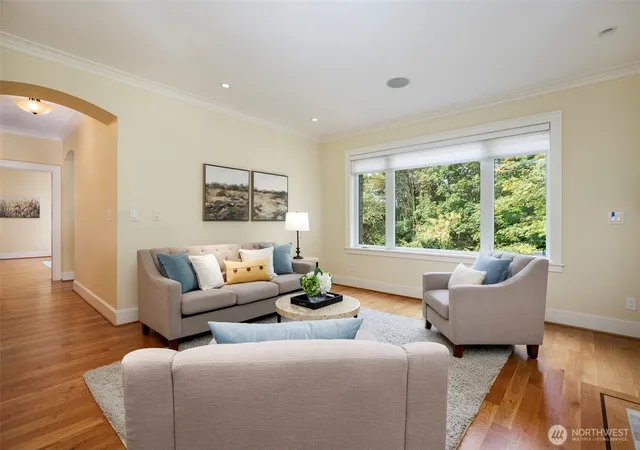 Photo 4 of Sale Pending at 11715 4th Avenue NW, Seattle, WA 98177 | MLS# NWM2582447 | Listing updated on 2026-09-28