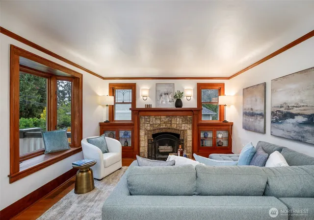 Photo 3 of Sale Pending at 1011 Ne 103rd Street, Seattle, WA 98125 | MLS# NWM2582448 | Listing updated on 2026-09-28