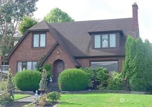 Single family home for sale at 610 N Stadium Way, Tacoma, WA 98403 | MLS# NWM2582456