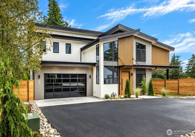 Single family home for sale at 8336 NE 148th Place, Kenmore, WA 98028 | MLS# NWM2582485