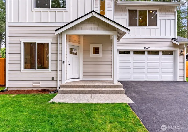 Photo 3 of Single family home for sale at 13807 Pinehurst Ln Nw, Gig Harbor, WA 98329 | MLS# NWM2582500 | Listing updated on 2026-09-26