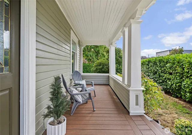Photo 4 of Single family home for sale at 1003 N Prospect St, Tacoma, WA 98406 | MLS# NWM2582505 | Listing updated on 2026-10-01