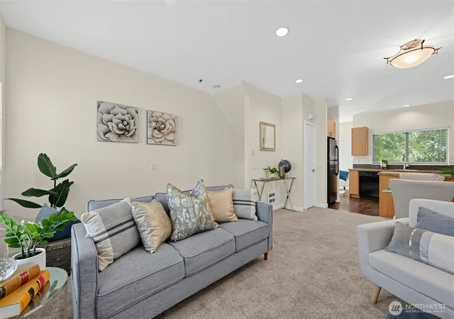 Photo 3 of Townhouse for sale at 3014 Ne 140th Street #B, Seattle, WA 98125 | MLS# NWM2582507 | Listing updated on 2026-09-28