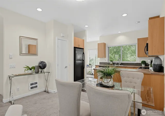 Photo 4 of Townhouse for sale at 3014 NE 140th Street #B, Seattle, WA 98125 | MLS# NWM2582507 | Listing updated on 2026-09-28
