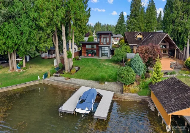 Photo 3 of Single family home for sale at 6360 S Island Dr E, Bonney Lake, WA 98391 | MLS# NWM2582518 | Listing updated on 2026-09-23