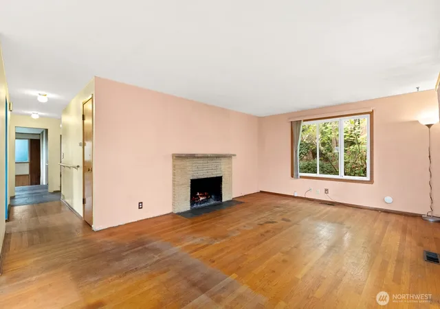 Photo 4 of Single family home for sale at 13227 14th Avenue S, Burien, WA 98168 | MLS# NWM2582520 | Listing updated on 2026-09-28