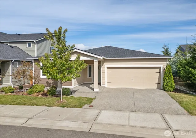 Photo 2 of Single family home for sale at 3419 Bittern Ln, Port Orchard, WA 98367 | MLS# NWM2582562 | Listing updated on 2026-10-01