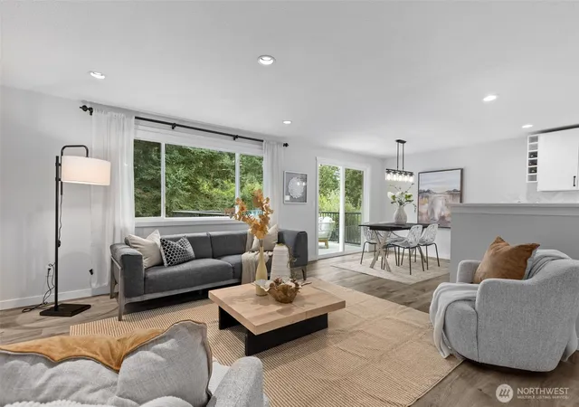 Photo 3 of Single family home for sale at 2605 Camas Ave NE, Renton, WA 98056 | MLS# NWM2582566 | Listing updated on 2026-10-02