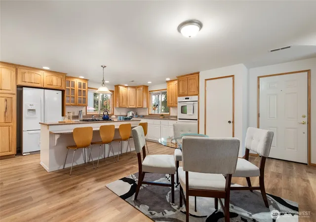 Photo 3 of Single family home for sale at 1730 216th Street Sw, Lynnwood, WA 98036 | MLS# NWM2582568 | Listing updated on 2026-09-30