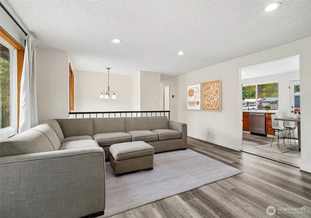 Photo 4 of Sale Pending at 11242 SE 321st Place, Auburn, WA 98092 | MLS# NWM2582571 | Listing updated on 2026-09-28