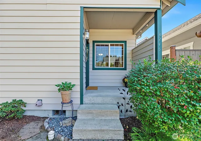 Photo 3 of Single family home for sale at 3245 57th Avenue Se, Olympia, WA 98501 | MLS# NWM2582578 | Listing updated on 2026-10-02