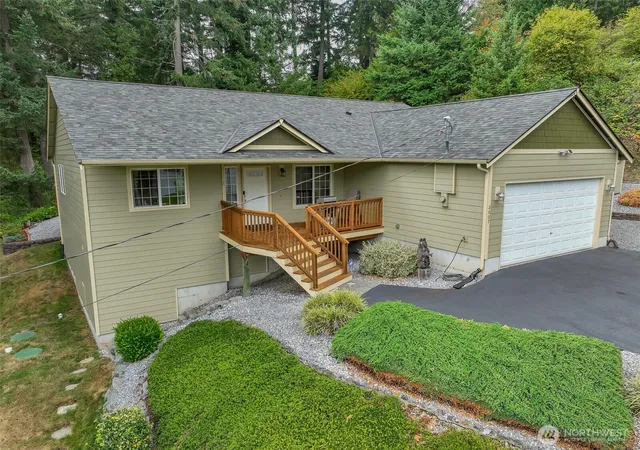 Photo 3 of Sale Pending at 2607 Brookdale Rd E, Tacoma, WA 98445 | MLS# NWM2582591 | Listing updated on 2026-09-25