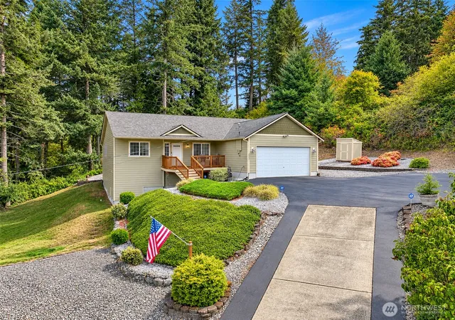 Photo 3 of Sale Pending at 2607 Brookdale Rd E, Tacoma, WA 98445 | MLS# NWM2582591 | Listing updated on 2026-09-25