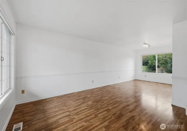 Photo 3 of Single family home for sale at 7618 68th Street NE, Marysville, WA 98270 | MLS# NWM2582594 | Listing updated on 2026-10-02