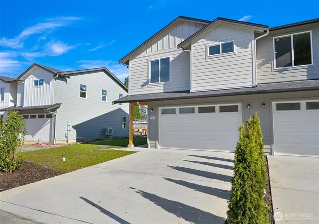 Photo 1 of Single family home for sale at 710 F And S Grade Rd #A, Sedro Woolley, WA 98284 | MLS# NWM2582613 | Listing updated on 2026-09-25