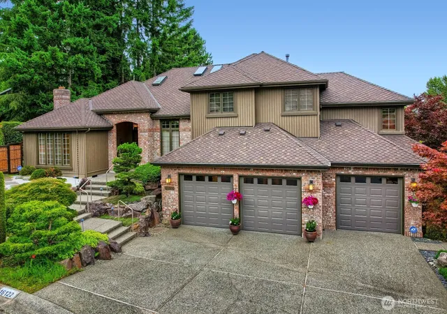 Single family home for sale at 16122 NE 49th Court, Redmond, WA 98052 | MLS# NWM2582619