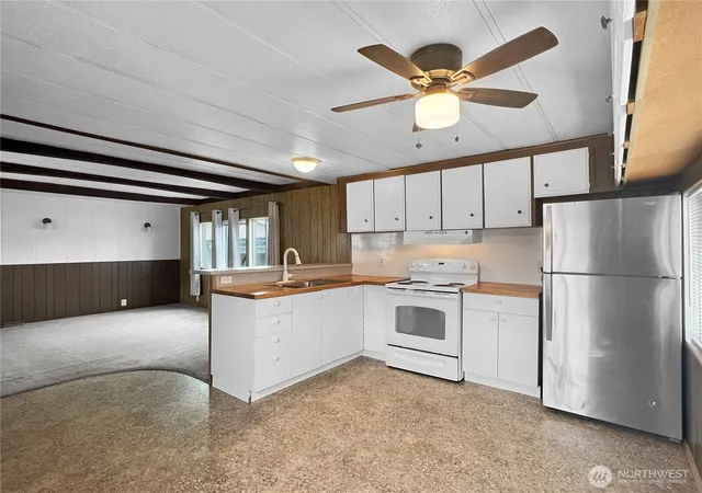 Photo 3 of Manufactured home for sale at 10900 Kuhlman Rd Se #64, Olympia, WA 98513 | MLS# NWM2582624 | Listing updated on 2026-09-28