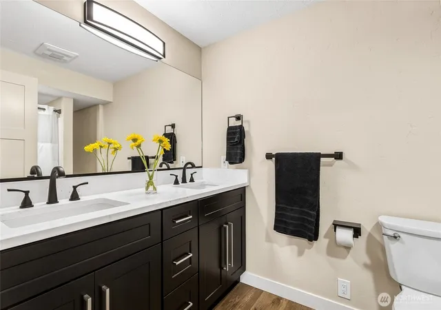 Photo 3 of Single family home for sale at 1111 Rooster Rd, Walla Walla, WA 99362 | MLS# NWM2582630 | Listing updated on 2026-09-17