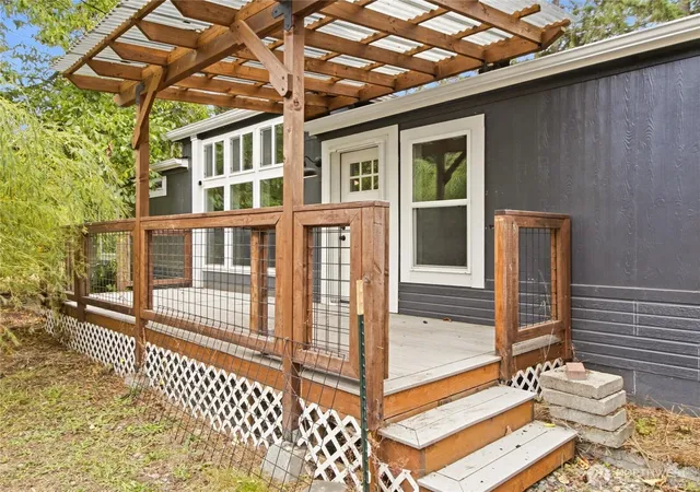 Photo 1 of Sale Pending at 4416 249th Street E, Spanaway, WA 98387 | MLS# NWM2582635 | Listing updated on 2026-09-24