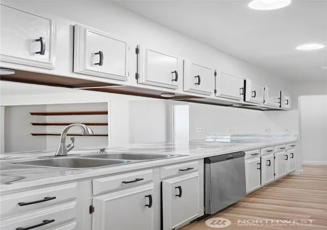 Photo 2 of Single family home for sale at 1200 E Ash St, Othello, WA 99344 | MLS# NWM2582642 | Listing updated on 2026-09-28