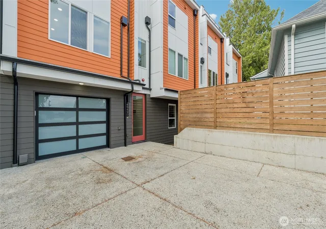 Photo 2 of Townhouse for sale at 4549 Renton St S #D, Seattle, WA 98108 | MLS# NWM2582645 | Listing updated on 2026-09-30