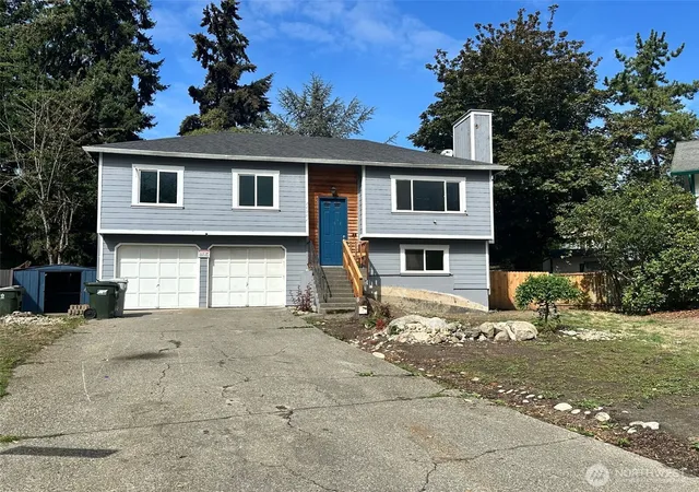 Photo 2 of Sale Pending at 26901 35th Avenue S, Kent, WA 98032 | MLS# NWM2582657 | Listing updated on 2026-09-23