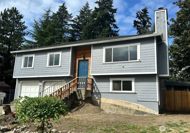 Photo 3 of Sale Pending at 26901 35th Avenue S, Kent, WA 98032 | MLS# NWM2582657 | Listing updated on 2026-09-23
