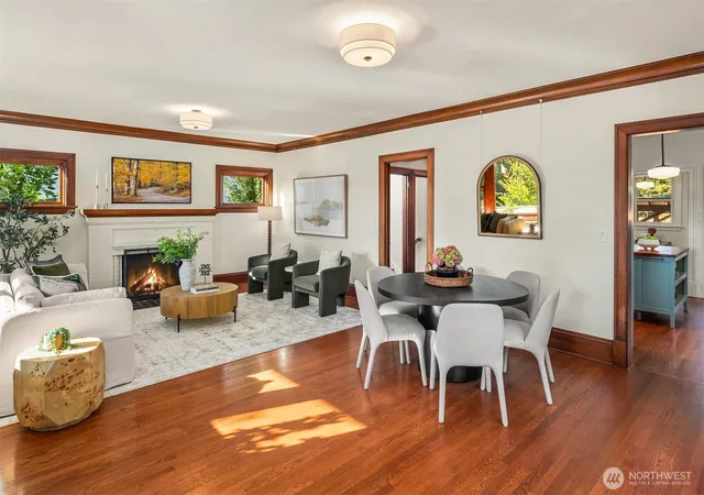 Photo 3 of Sale Pending at 3915 Sunnyside Ave N, Seattle, WA 98103 | MLS# NWM2582667 | Listing updated on 2026-09-22