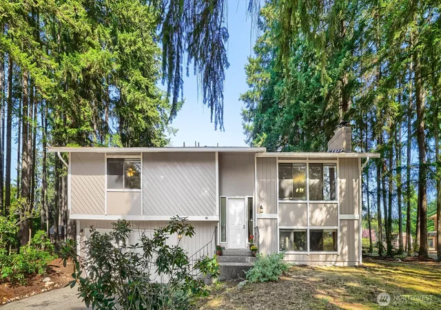 Single family home for sale at 162 Street Ct E, Tacoma, WA 98446 | MLS# NWM2582671