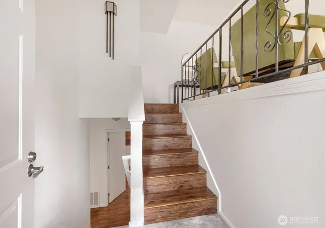 Photo 2 of Single family home for sale at 162 Street Ct E, Tacoma, WA 98446 | MLS# NWM2582671 | Listing updated on 2026-09-29