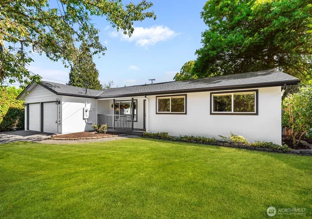 Photo 2 of Sale Pending at 21423 92nd Avenue W, Edmonds, WA 98020 | MLS# NWM2582675 | Listing updated on 2026-09-22