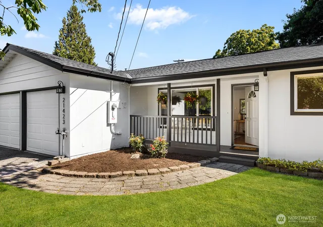 Photo 3 of Sale Pending at 21423 92nd Avenue W, Edmonds, WA 98020 | MLS# NWM2582675 | Listing updated on 2026-09-22