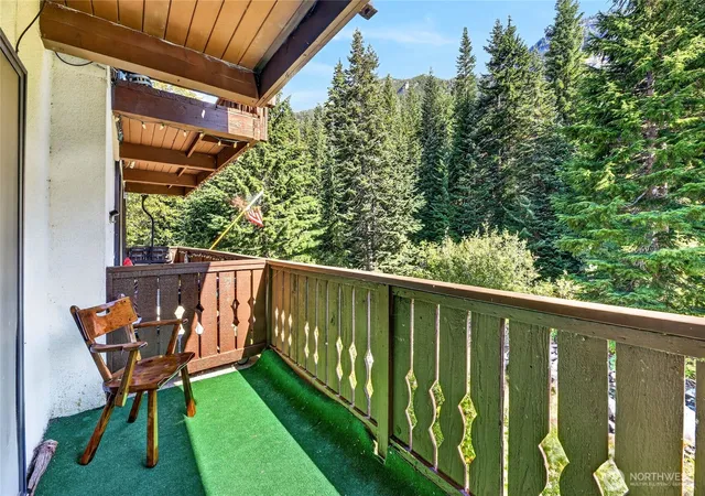 Photo 4 of Condo for sale at 74 Erste St #1209, Snoqualmie Pass, WA 98068 | MLS# NWM2582682 | Listing updated on 2026-09-28