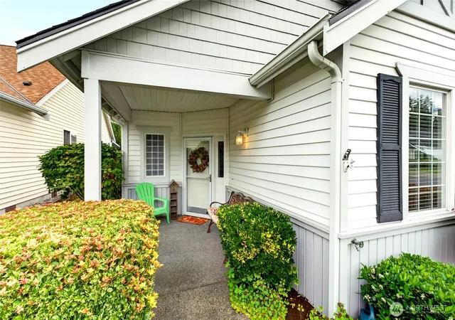 Photo 2 of Single family home for sale at 16925 91st Avenue E, Puyallup, WA 98375 | MLS# NWM2582690 | Listing updated on 2026-09-25