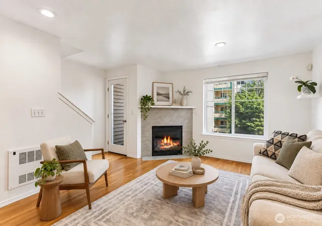 Townhouse for sale at 12333 28th Avenue NE #B, Seattle, WA 98125 | MLS# NWM2582695