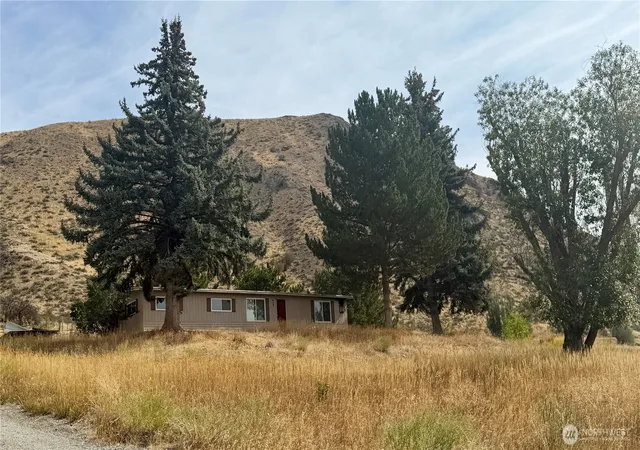 Photo 1 of Manufactured home for sale at 762 Twisp Winthrop Eastside Rd, Winthrop, WA 98862 | MLS# NWM2582702 | Listing updated on 2026-09-19