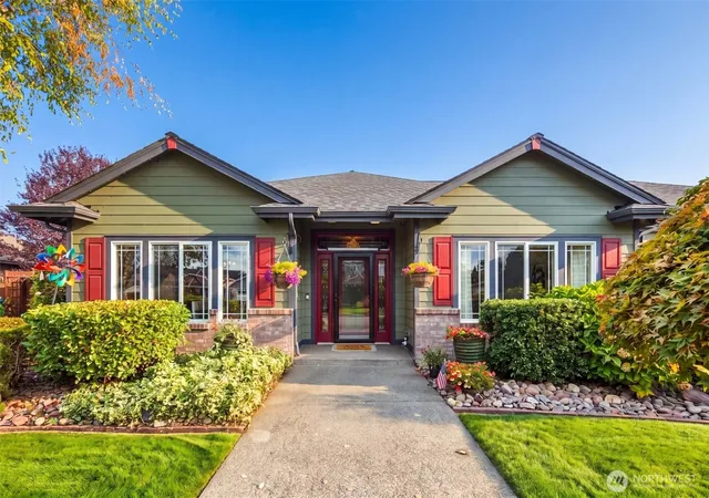 Photo 4 of Single family home for sale at 510 Mountain Cir, Buckley, WA 98321 | MLS# NWM2582704 | Listing updated on 2026-10-01