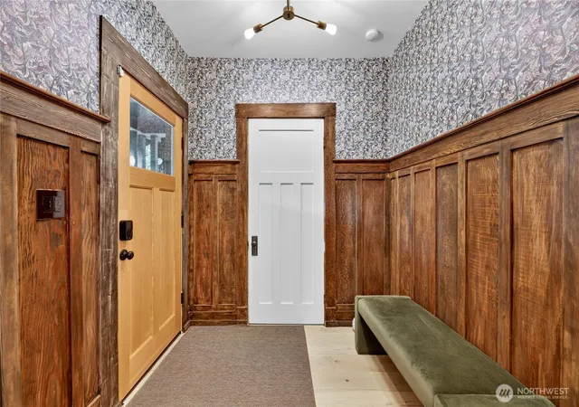 Photo 3 of Sale Pending at 7124 Wright Ave Sw, Seattle, WA 98136 | MLS# NWM2582719 | Listing updated on 2026-09-23