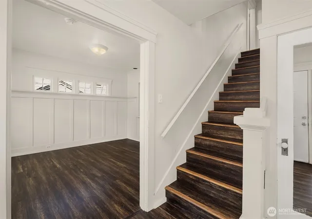Photo 3 of Single family home for sale at 5018 20th Avenue Ne, Seattle, WA 98105 | MLS# NWM2582722 | Listing updated on 2026-10-12